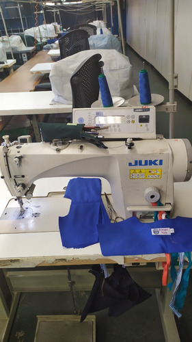Vendemos Gran Fondo De Comercio Con Mobiliario, Equipos, Maquinas, Fabrica Textil Totalmente Activa Em