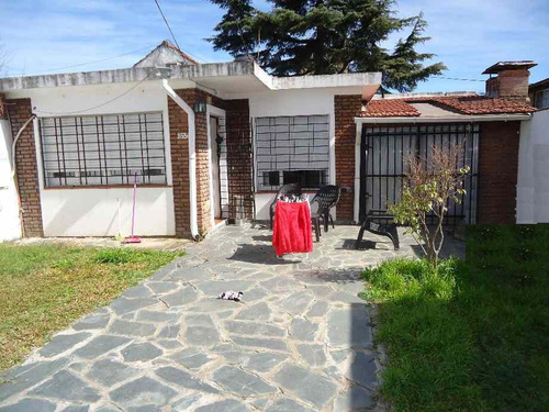 Imagen 2 de 12 de Casa Ph En Venta En Castelar Sur