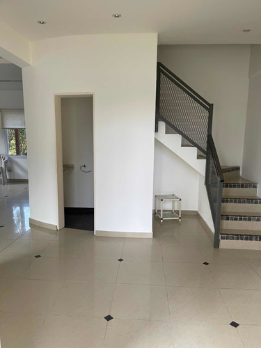 Imagen 10 de 24 de Venta De Casa En Echeverria Del Lago - Canning