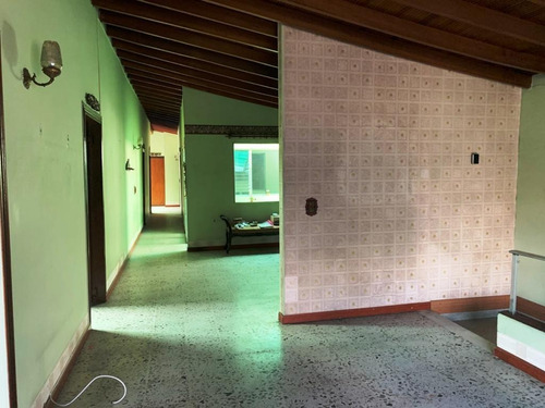 Casa-local En Venta