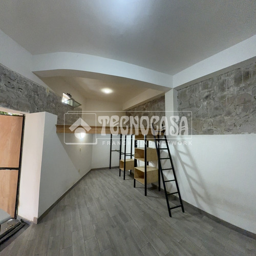 Renta Departamentos Lomas De San Mateo T-df0208-0026