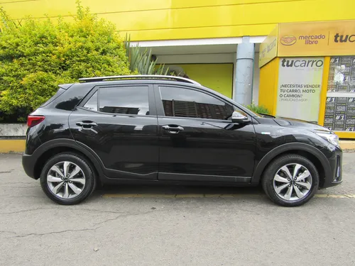 Kia Stonic 1.0 Zenith Hybrid MT