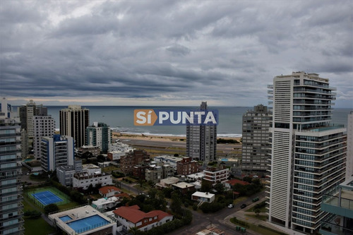 Imagen 1 de 10 de Apto En Brava Para Alquiler De Todo El Año.