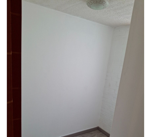 Acogedora Casa En Tranquilo Barrio De San Bernardo