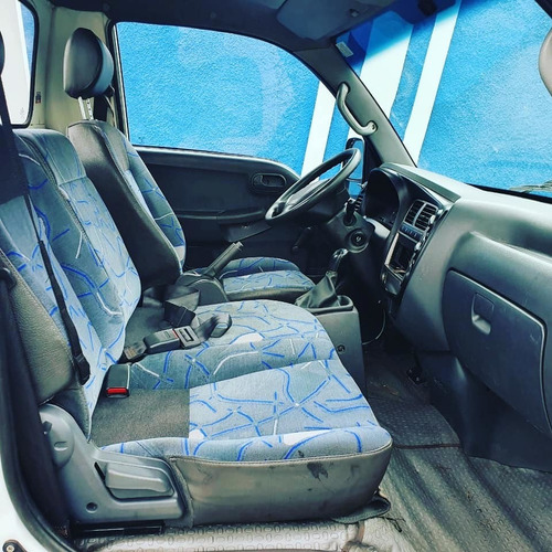 Kia Bongo 2.5 Std 4x2 Rs Turbo C/ Carroceria 2p 2012
