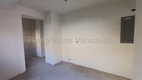 Se Ofrece En Venta Apartamento En Obra Gris Ubicado En Lomas Del Sol