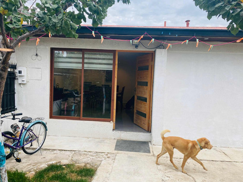 Casa Dos Dormitorio ,un Baño ,cocina,comedor