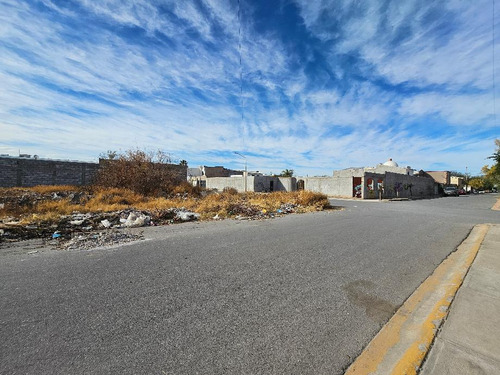 Terreno En Venta En Fracc. Ex Hacienda Los Ángeles 800 M2 Torreón Coah