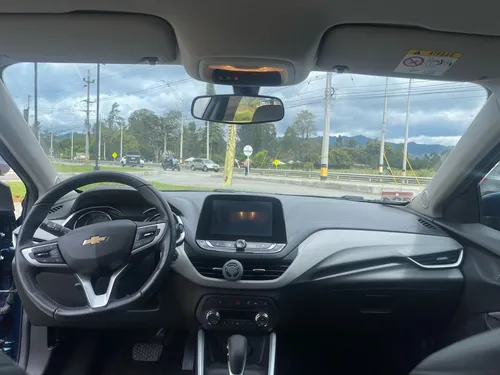 Chevrolet Onix 1.0T Premier Sedan At