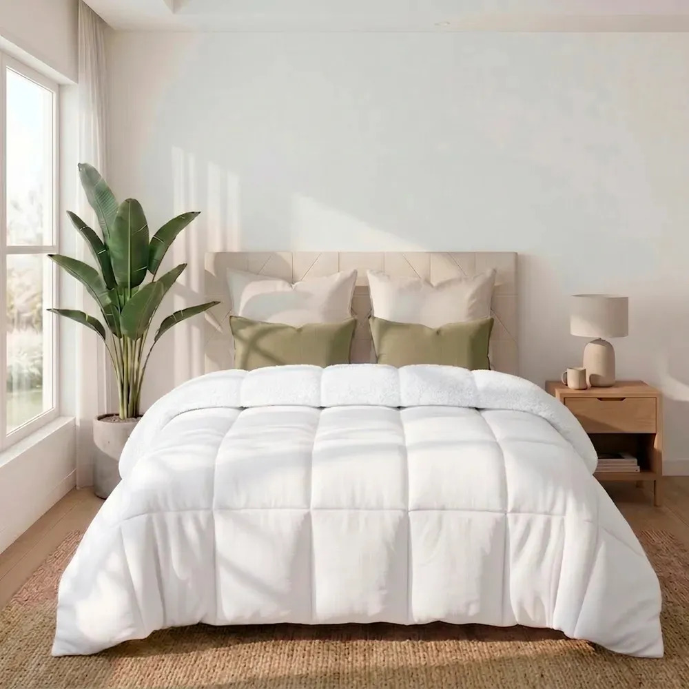 Acolchado Edredon Gadnic Rieti by Gadnic Queen Reversible Corderito Color Crema 230x240 cm