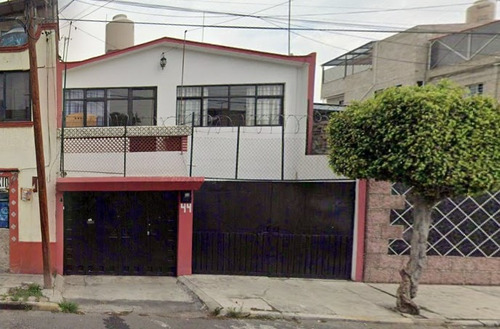 Casa En Venta En La Colonia El Sifon Fh*