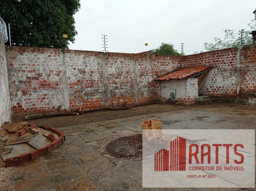 Imagem 12 de 18 de Casa Padrão À Venda Em Campo Maior/pi - 73