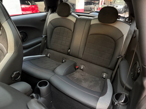 Mini John Cooper Works 2.0 Iconic At 3P