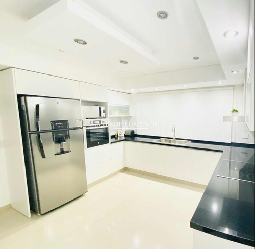 Imagen 2 de 7 de Casa En Venta 3 Dormitorios En Club De Campo San Lucas
