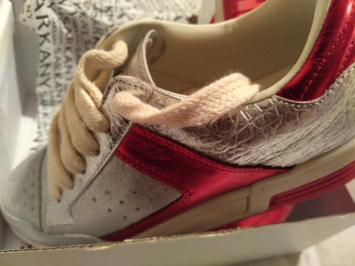 Zapatillas Sarkany Mujer 40 (Usado)