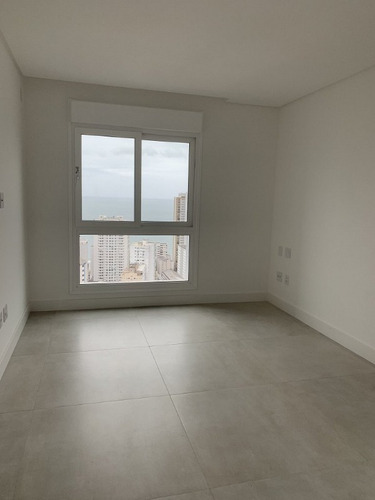 Imagem 13 de 18 de Excelente Apartamento No Centro De Balneário Camboriú, Ótima Localização. - Ap00892 - 34215009