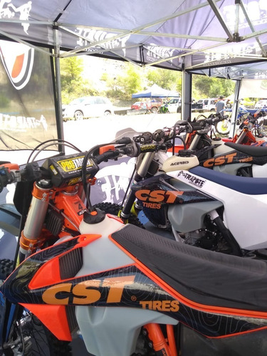 Imagen 3 de 3 de Cubierta Cst Junior 70/100-17 85cc - Trapote Racing