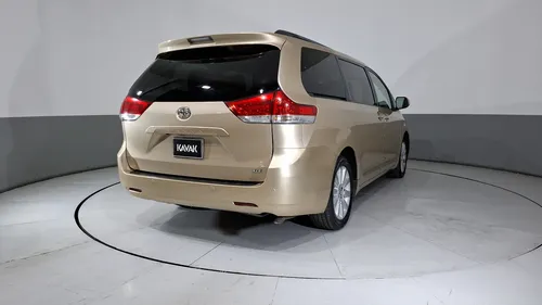 Toyota Sienna 3.5 Xle Piel At