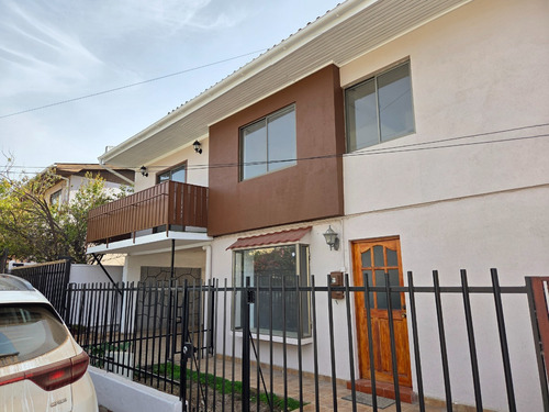 Hermosa Casa Totalmente Remodelada Como Nueva Centro Belloto