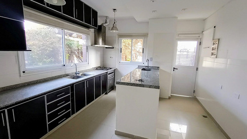Casa En Venta En Haras Santa Maria, Escobar, G.b.a. Zona Norte