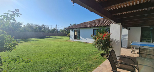 Parcela En Venta De 6 Dorm. En Colina / Lo Pinto