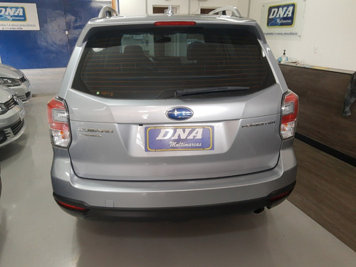 Imagem 3 de 11 de Subaru Forester S