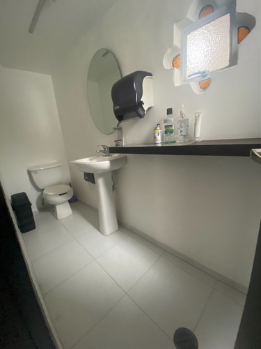 Imagen 19 de 23 de Casa Para Oficina Venta O Renta De 3 Niveles En Venta (8 Niv