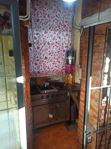 Se Alquila, Lavadero, Playón, Fosa (habilitado Funcionando) Y Departamento (amueblado Estilo Loft)