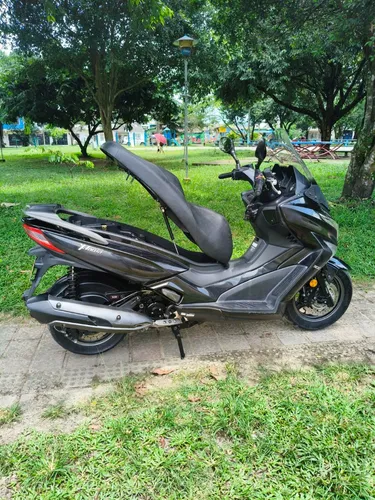 Kymco Xtown 300 Muy Cuidada