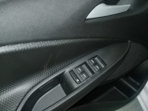 Imagen 12 de 17 de Chevrolet Onix 1.2 Mt 0km - Anticipo 1.500.000 #jl