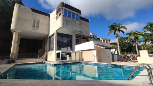 Casa En Venta En Cerro Verde