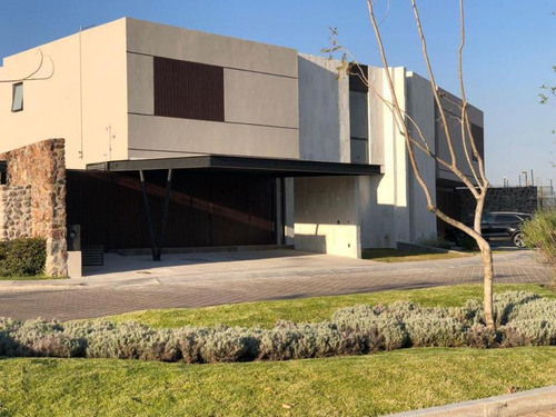 Casa En Santa Inés, Lomas Del Campanario Norte, Querétaro, Querétaro