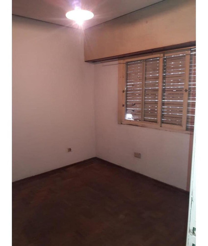 Imagen 6 de 10 de Ph 2 Amb, En Venta, Entrada Propia