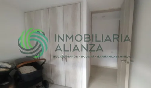 Apartamento En Venta En Centro. Cod V61338