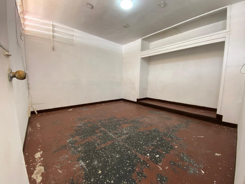Imagen 2 de 6 de Se Alquila Local Comercial 100m² El Paraiso