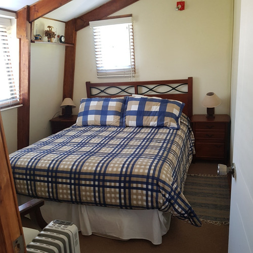 Arriendo Por Noche Acogedora Casa, Con Excelente Ubicación.
