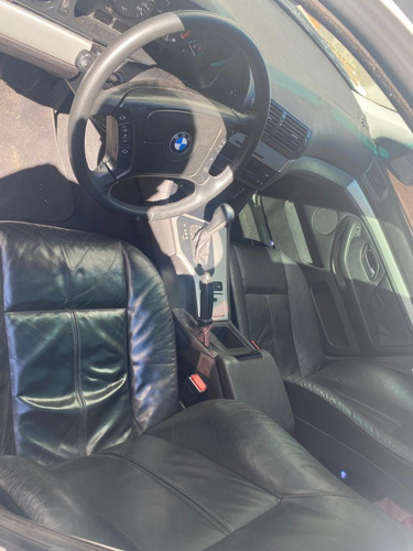 Imagem 7 de 13 de Bmw 528i Branca Ano 2000 2.8 Gasolina Completa