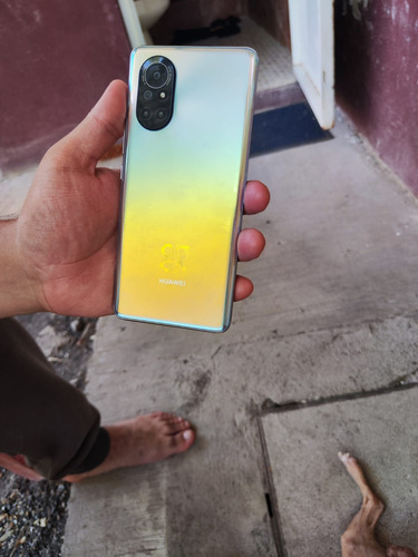 Huawei Nova 8 128 Gb Estetica De 9 Casi 10 Azul Claro (Usado)