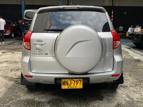 Toyota RAV4 2.4 Elite