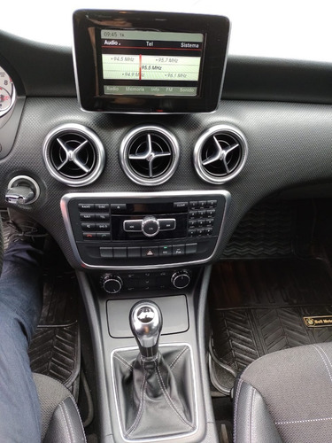 Mercedes Benz A200
