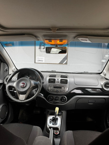 Fiat Grand Siena 1.6 16v Essence Flex Dualogic 4p