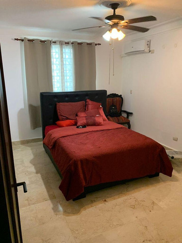 Imagen 9 de 14 de Se Vende Apto 241.35mt2 2do Nivel En El Embrujo I