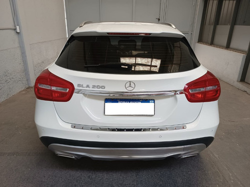 Mercedes-Benz Clase GLA 1.6 Gla200 Urban 156cv