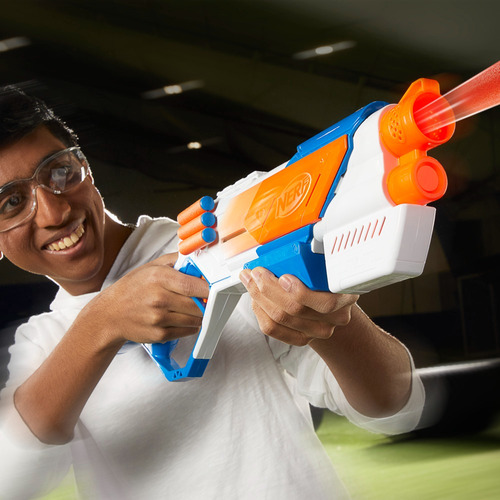 Lanzador Nerf N Series Strikeback Blanco