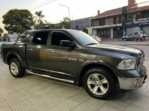 Imagen 7 de 15 de Chrysler Ram 1500 2016 Laramie 5.7 Dc 4x2