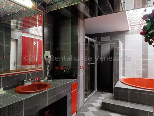 Casa En Venta En Las Acacias