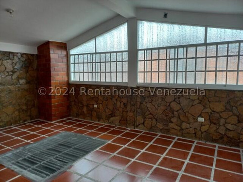 Casa En Venta En Nueva Casarapa Mls #25-5072 Luisa Echezuria