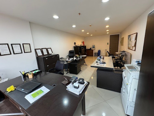 Oficinas En Arriendo Centro Internacional 820-661