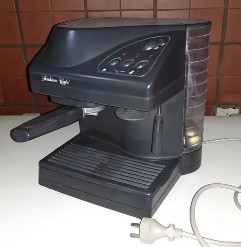 Cafeteira Ariete Fashion 1320 automática expresso
