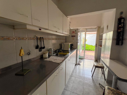 Casa En Punta Mogotes 3 Dormitorios Sobre Lote Propio
